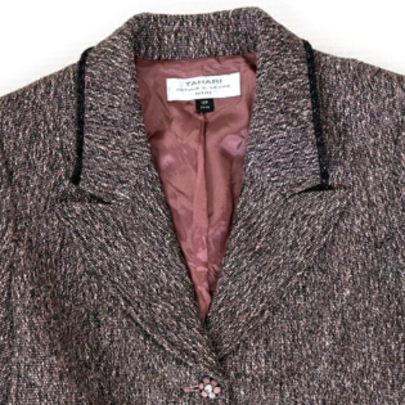 Tahari Cropped Tweed Blazer - Picture 4 of 12
